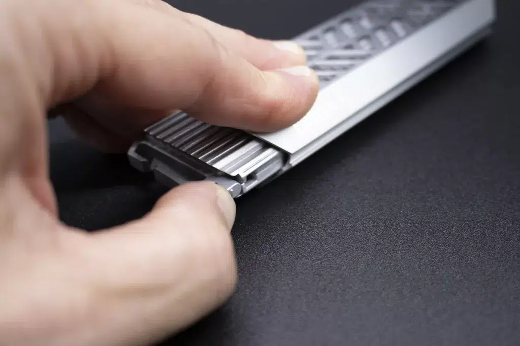 Cooler Master Oracle Air Déverouillage 1