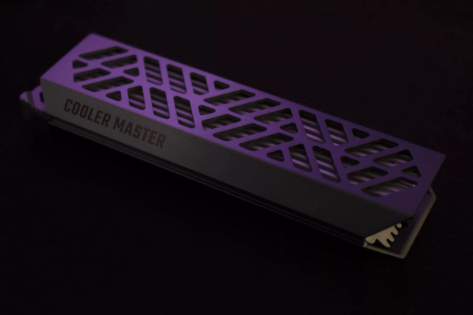 Cooler Master Oracle Air Eclairage 3