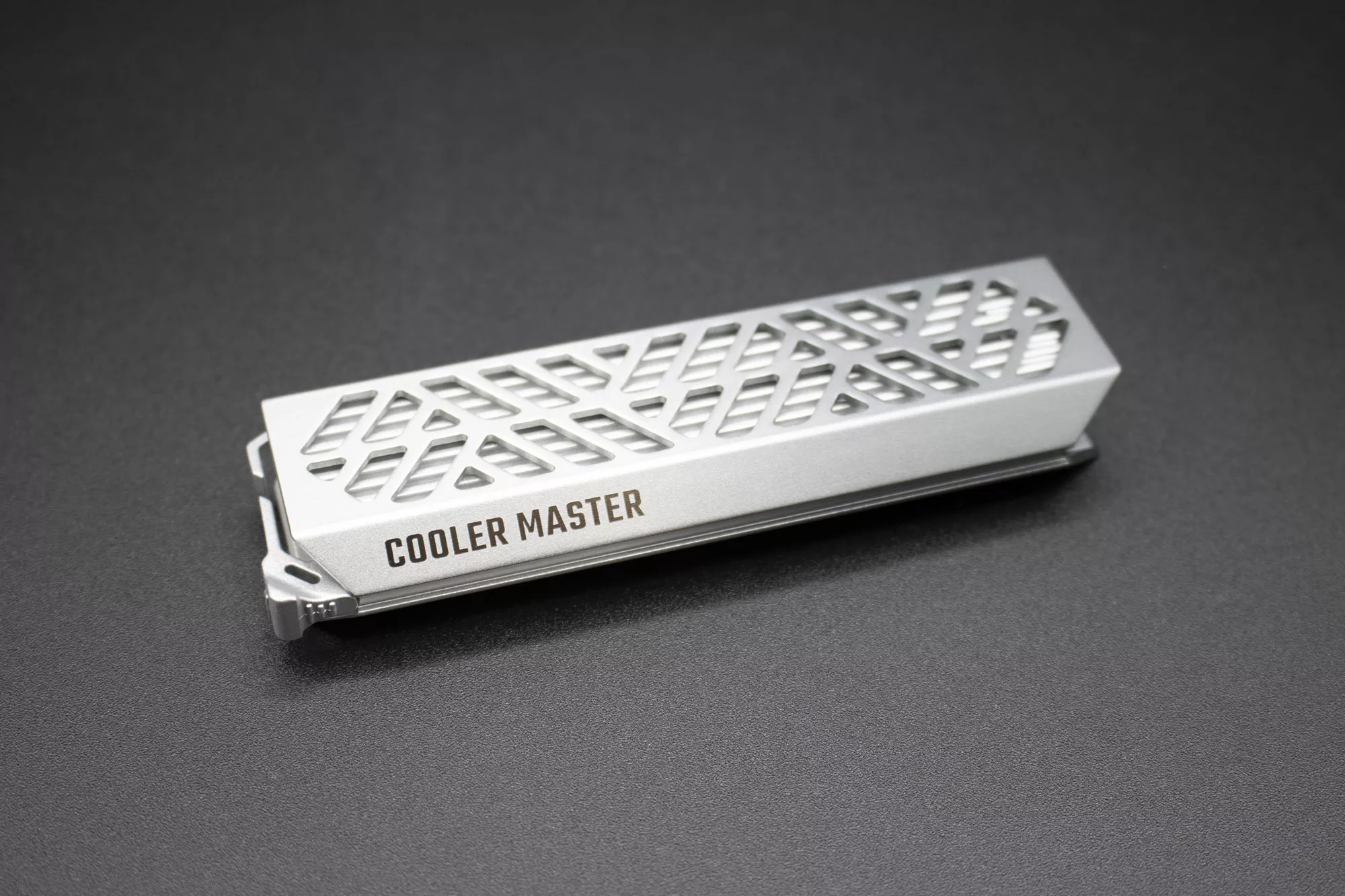 Cooler Master Oracle Air Face Principale