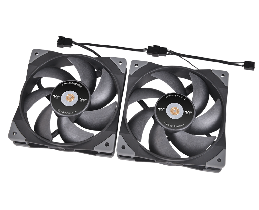 Thermaltake Swafan GT12 chainage