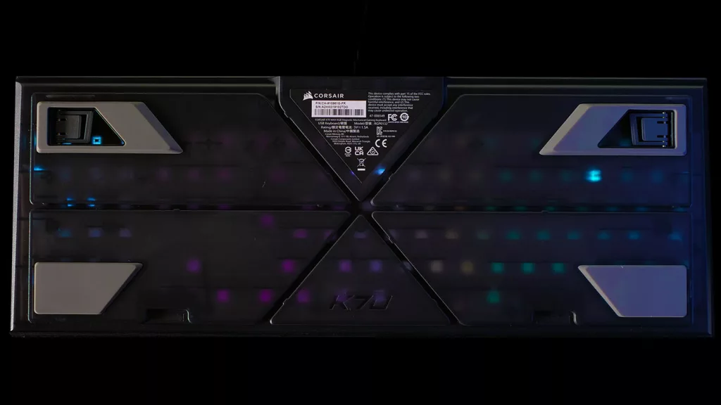 corsair k70 max dessous eclairage