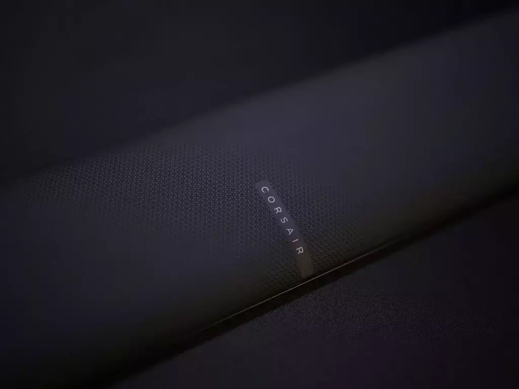 corsair k70 max repose poignet zoom