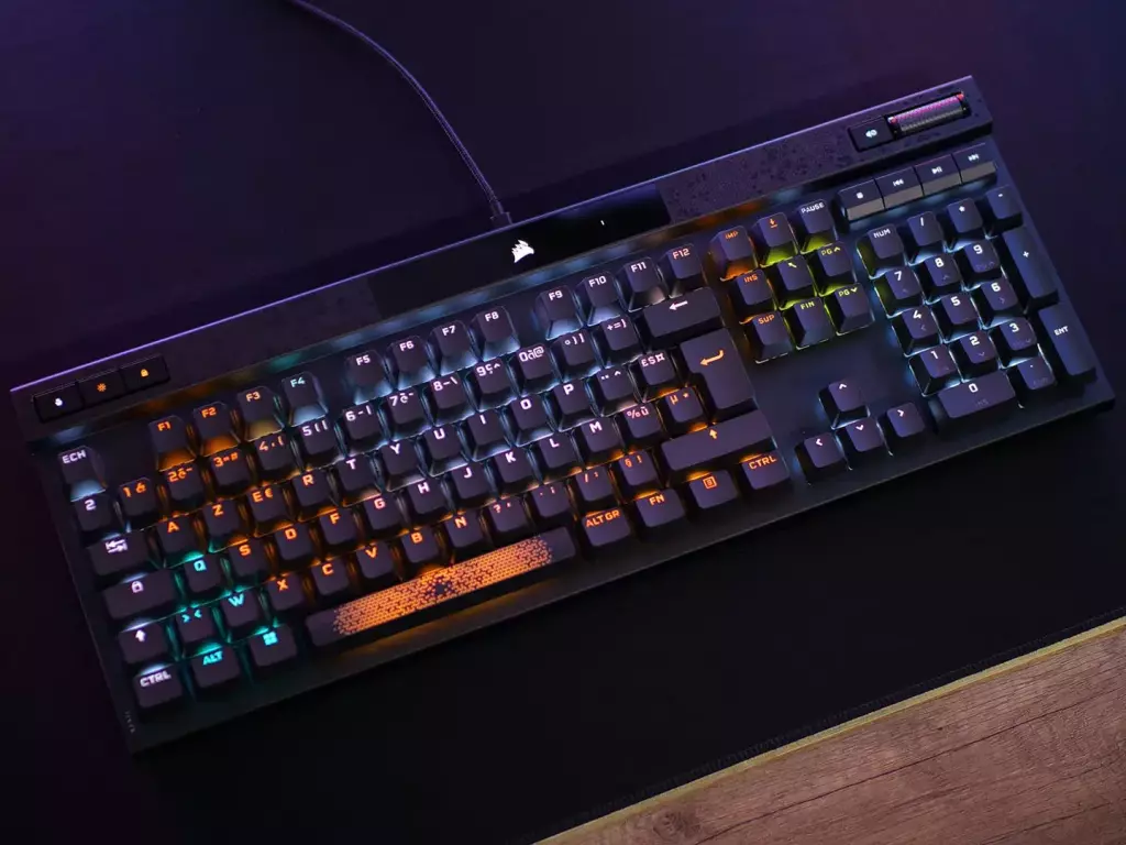 corsair k70 max rgb 7