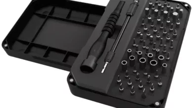 Un kit d'outils de précision CORSAIR avec 65 embouts 27 corsair kit outils precision pour pc