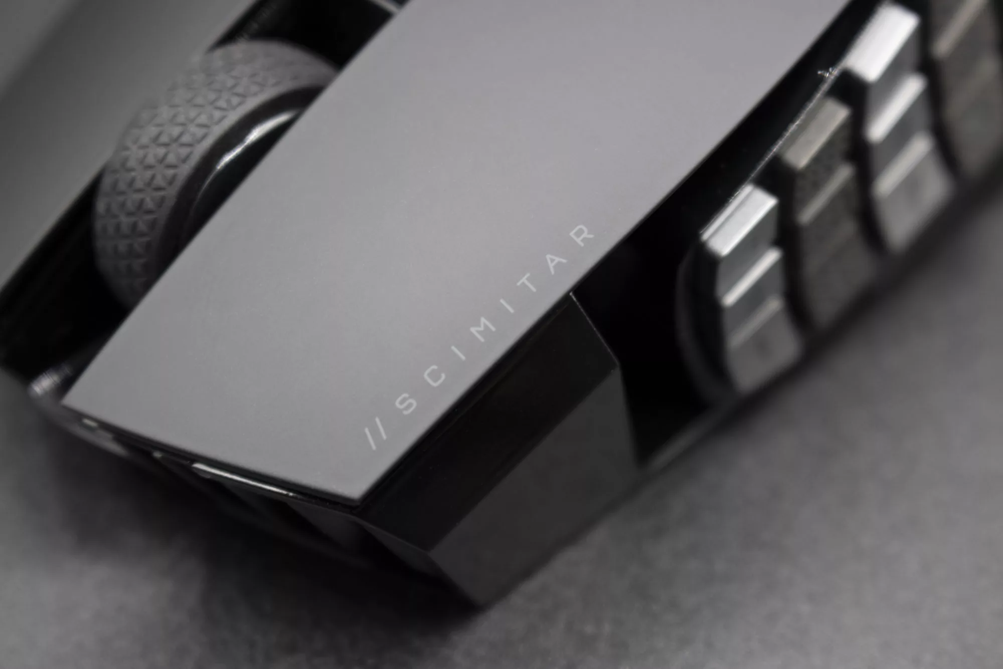 CORSAIR SCIMITAR ELITE Wireless inscription