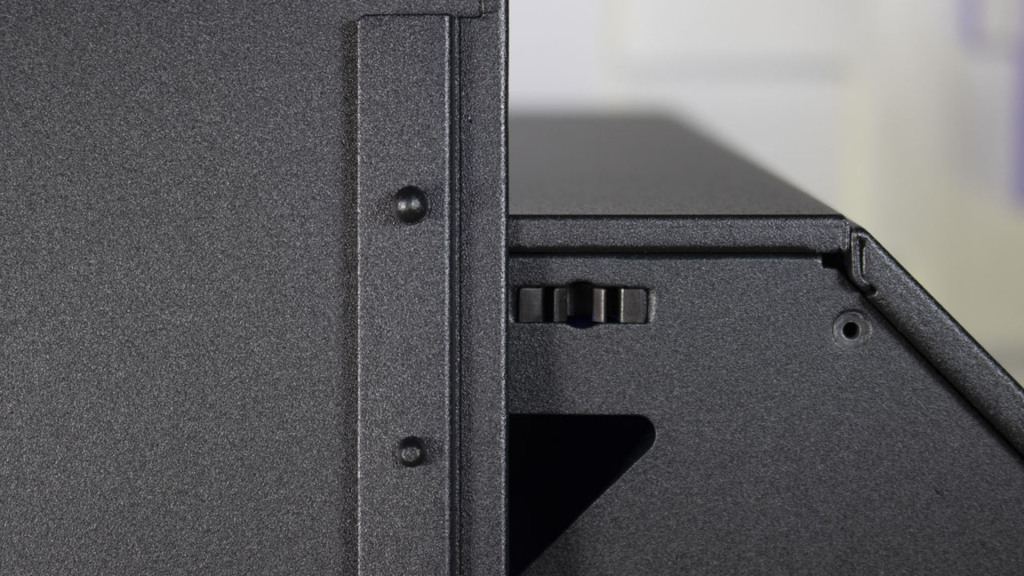 NZXT H6 Flow RGB attache parois