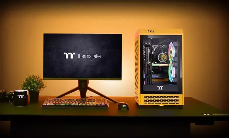 Boîtier Thermaltake Tower 200 Bumblebee : "petit mais puissant, comme un bourdon" 1 Tower 200 Bumblebee Couv