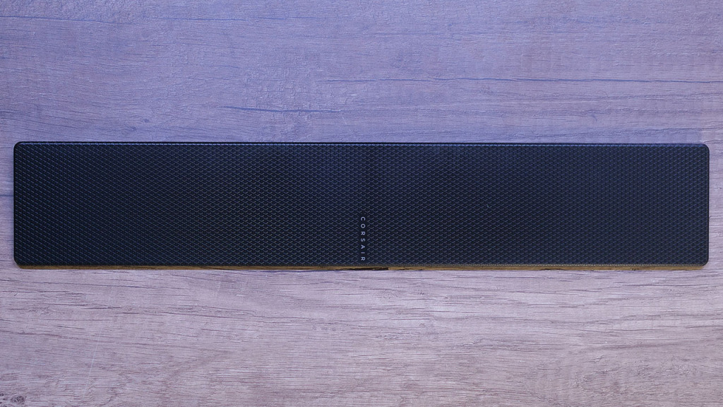 corsair k70 core repose poignets dessus