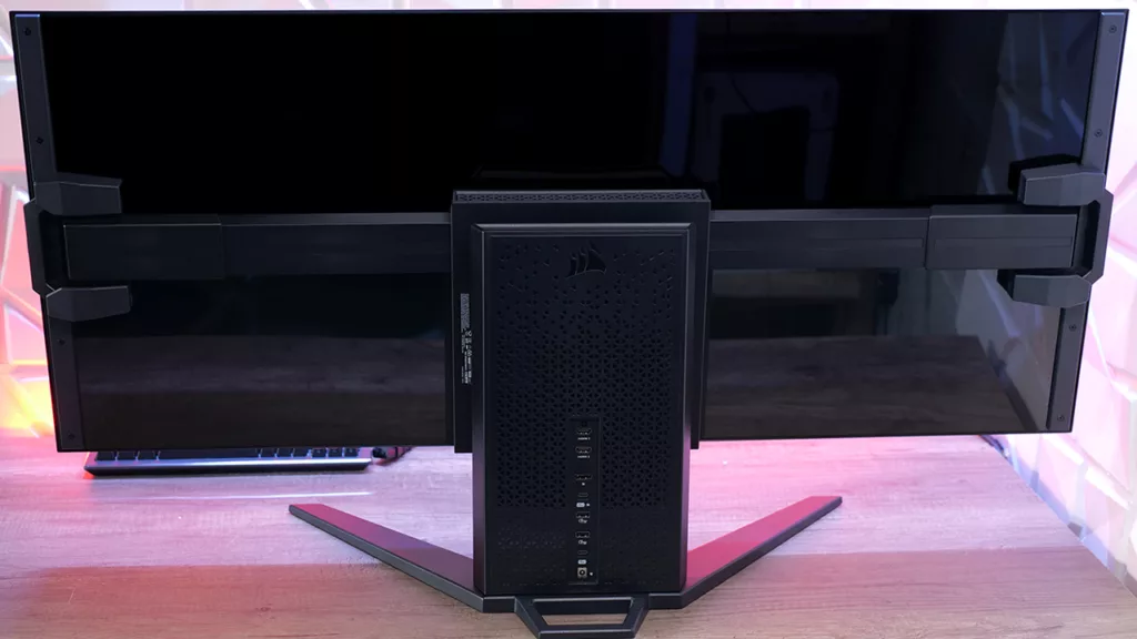 corsair xeneon flex 45wqhd240 oled vue dos plat