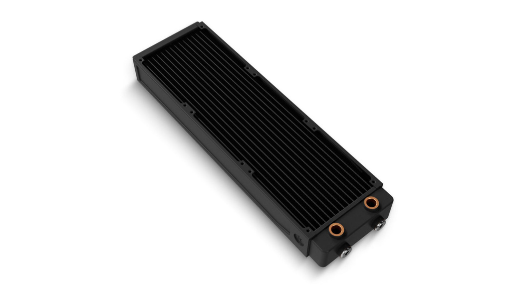 La gamme de radiateurs EK-PRO s'étoffe avec les P360 et P480 2 EK Pro 360