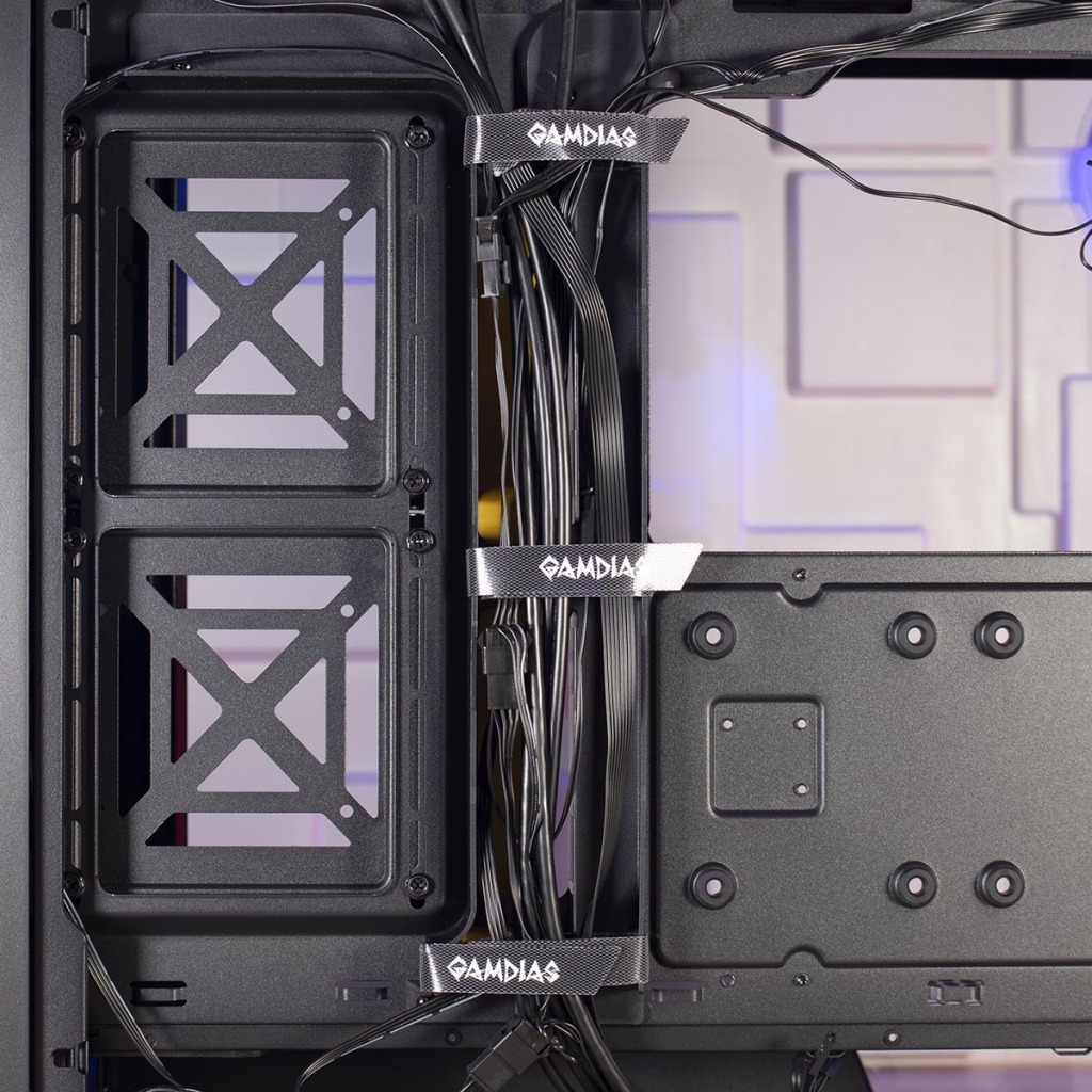 GAMDIAS Athena P1 chemin câbles