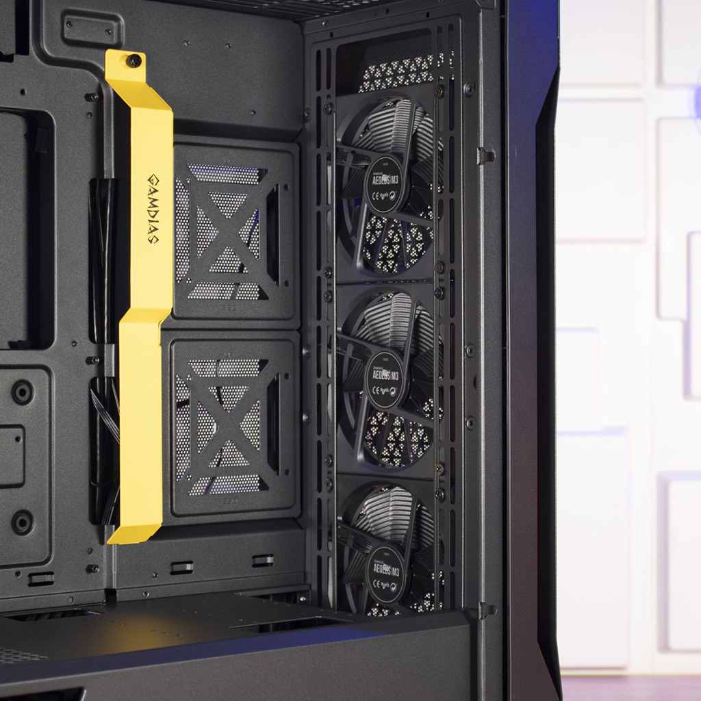 GAMDIAS Athena P1 intérieur avant gauche