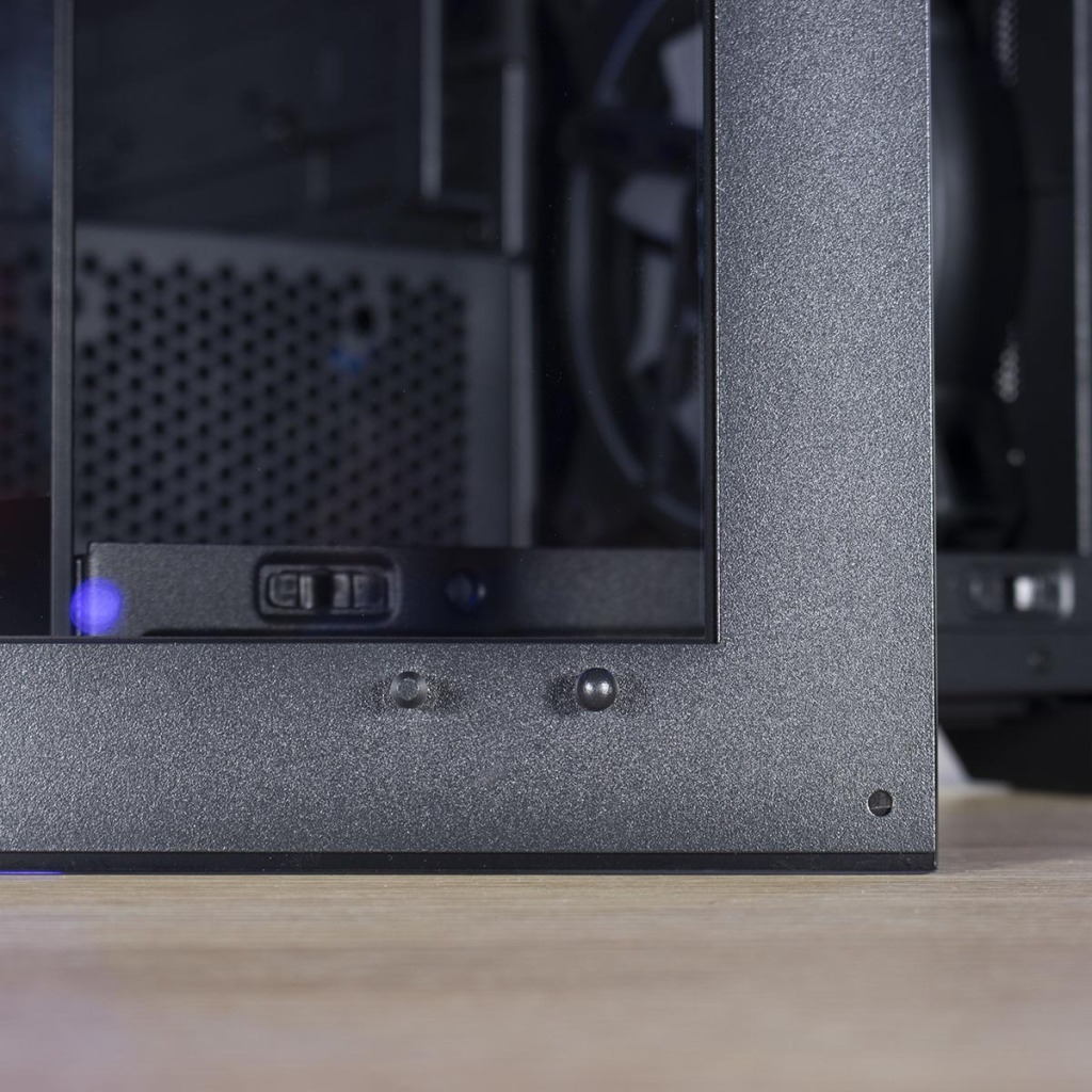 M RED Radian X intérieur façade