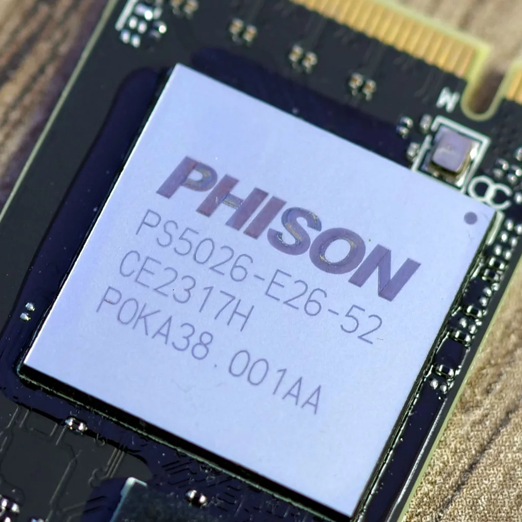 Phison E26 PS5026 E26