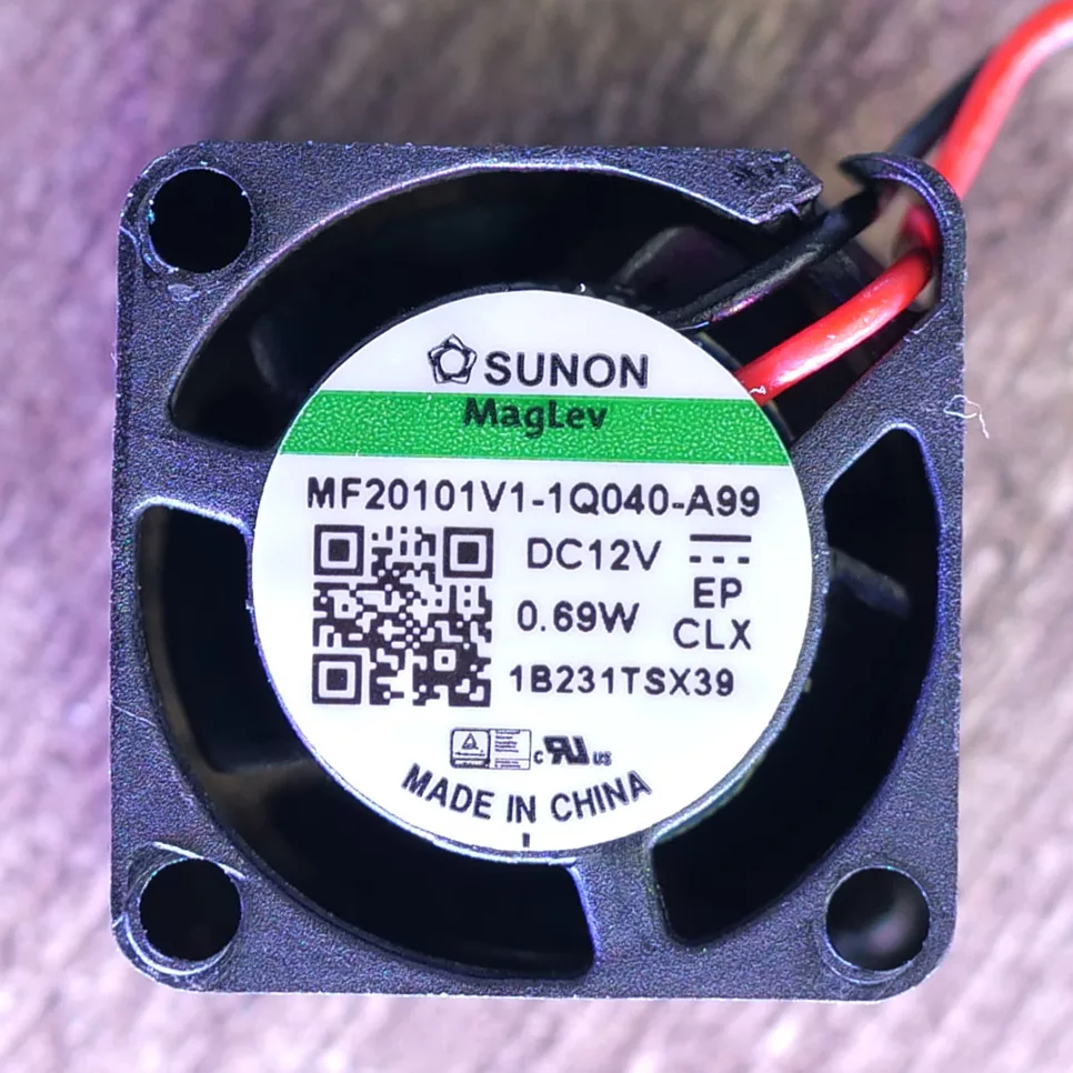 corsair mp700 pro air ventilateur face