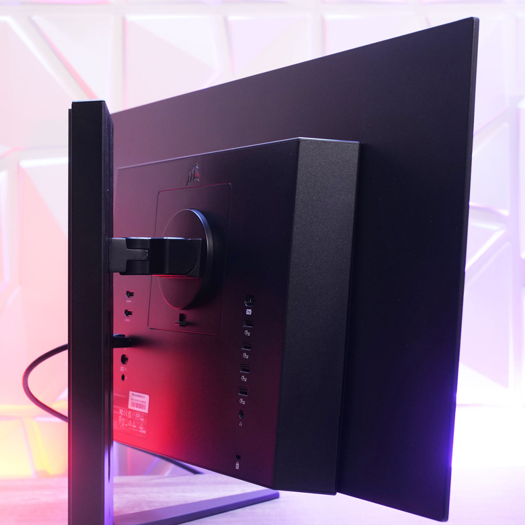 corsair xeneon 27qhd240 oled ergo rotation