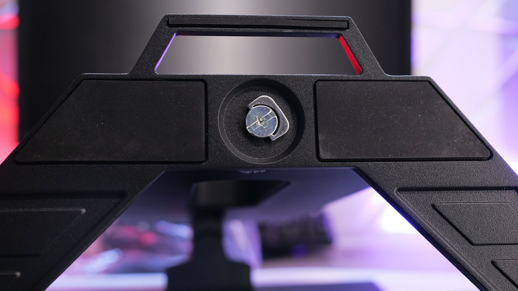 corsair xeneon 27qhd240 oled fixation pied