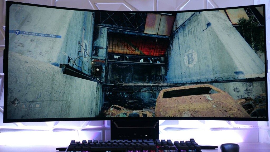 corsair xeneon flex 45wqhd240 oled demo jeu 09
