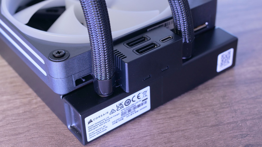 icue link h170i lcd ports link