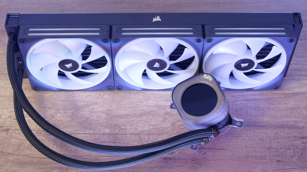 icue link h170i lcd vue ensemble trois quart