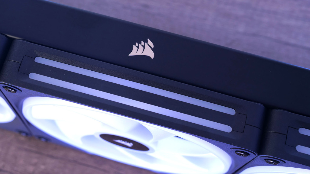 icue link h170i lcd vue radiateur logo