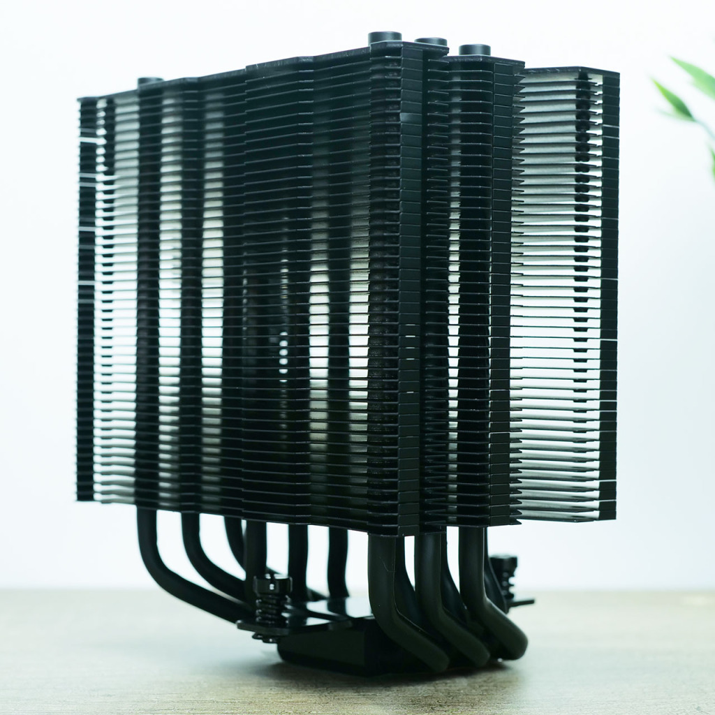 mred zephyr dark pro detail 04