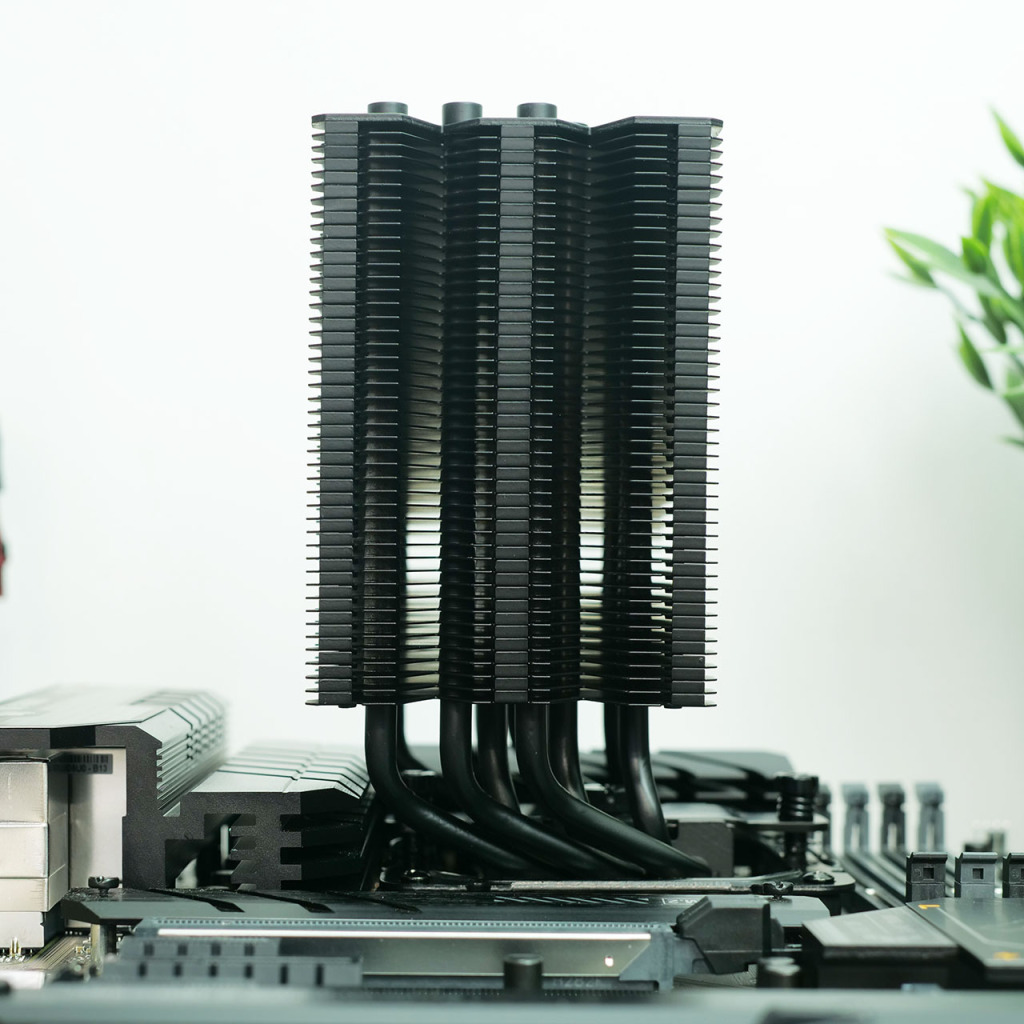 mred zephyr dark pro montage vue 01