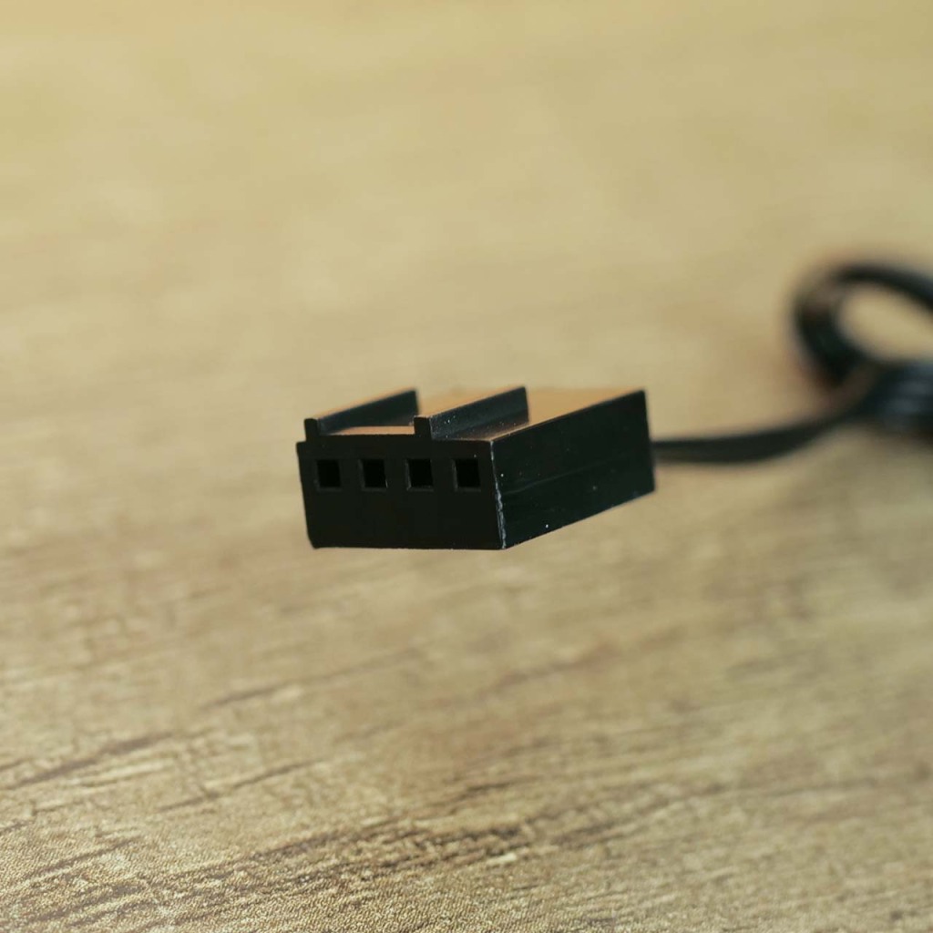 mred zephyr dark pro ventilateur pwm fiche