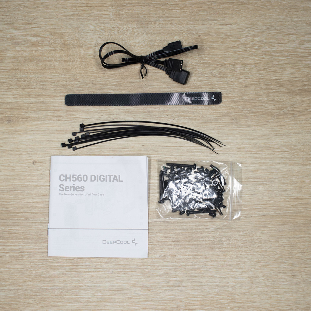 DeepCool CH560 Digital accessoirtes