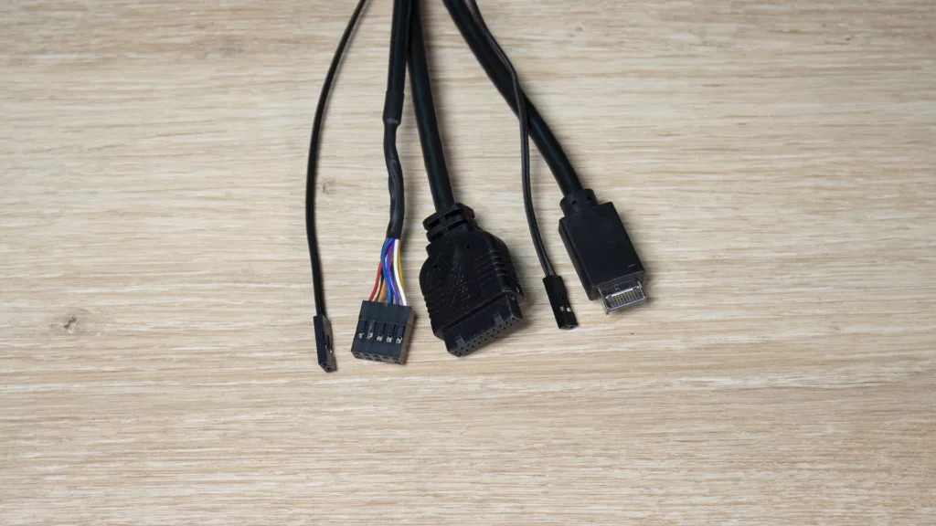 DeepCool CH560 Digital câbles