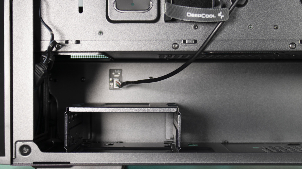 DeepCool CH560 Digital cage DD gauche