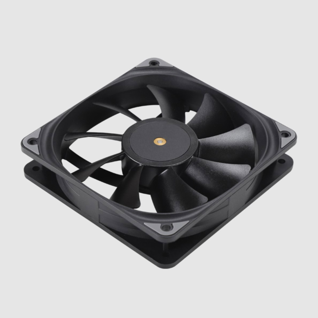 Ventilateurs GELID Silent 12 : silence, ça tourne ! 3 GELID Silent 12 côté
