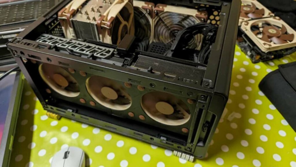 Une GeForce RTX 4090 à la sauce Noctua 5 GeForce RTX 4090 Noctua 2