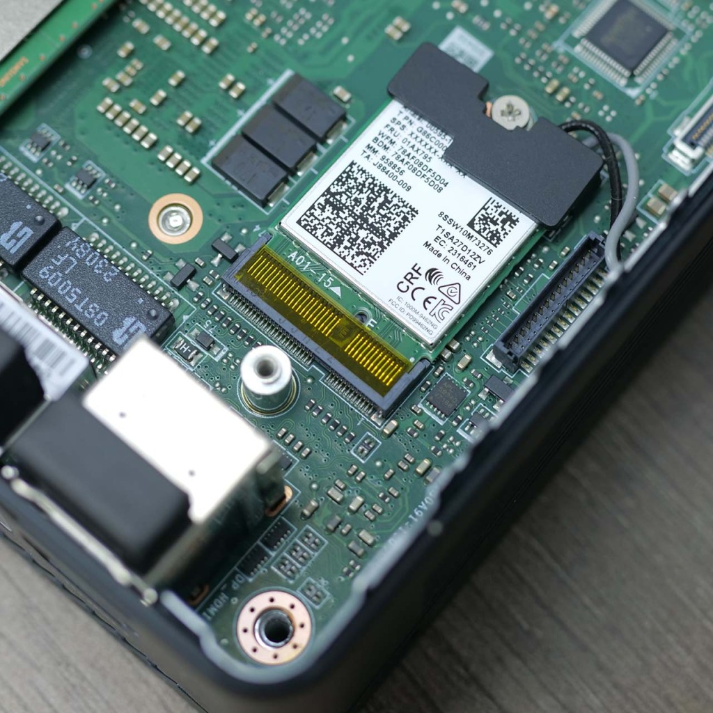 msi cubi n adl n100 interieur carte wifi