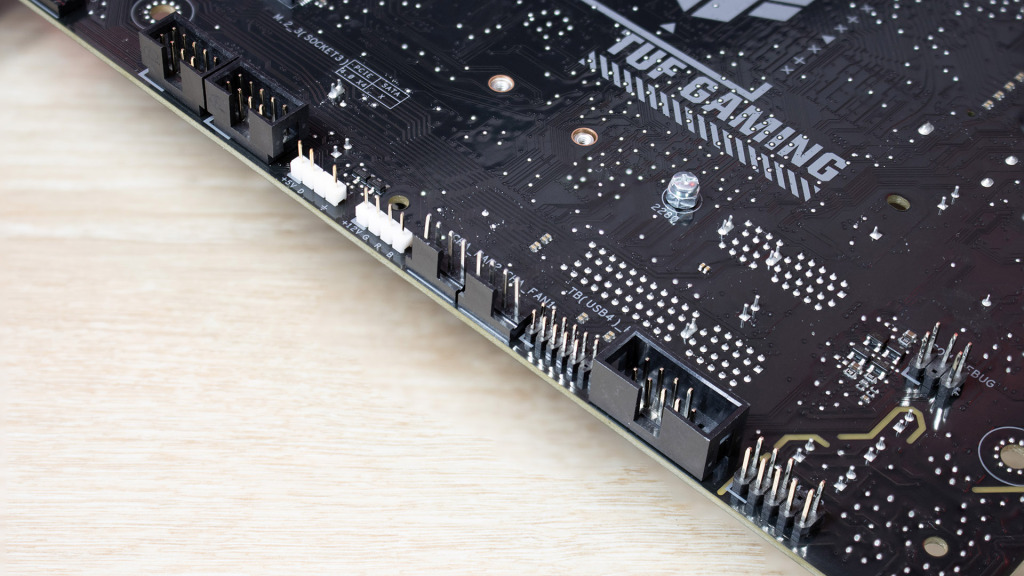 ASUS TUF Gaming B760M BTF WiFi D4 ventilos 1