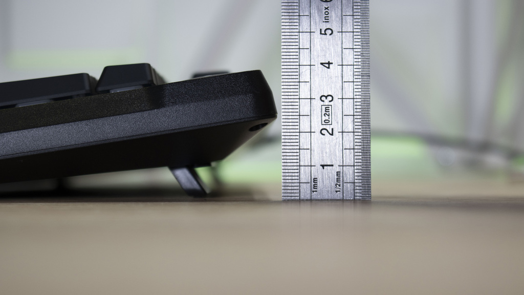 CORSAIR K55 Core hauteur arrière 2