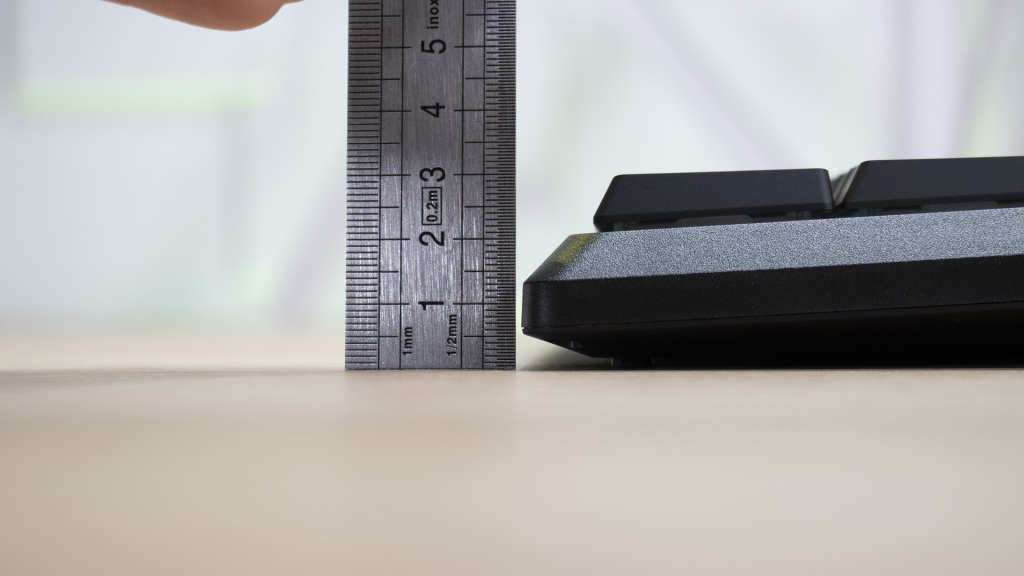 CORSAIR K55 Core hauteur avant