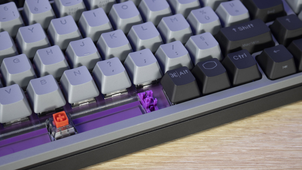 Cooler Master MK770 stabilisateurs