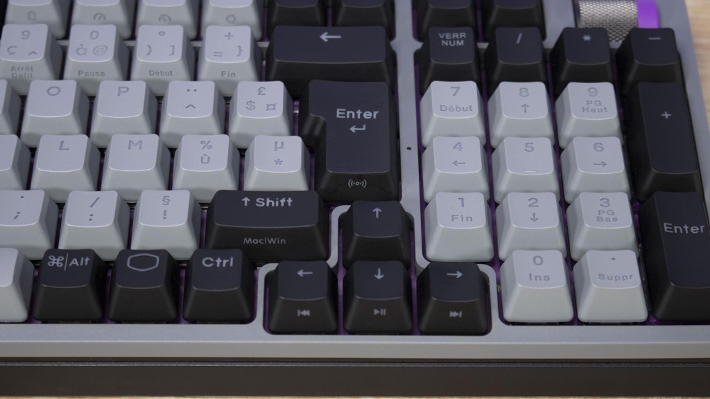 Cooler Master MK770 touches 6