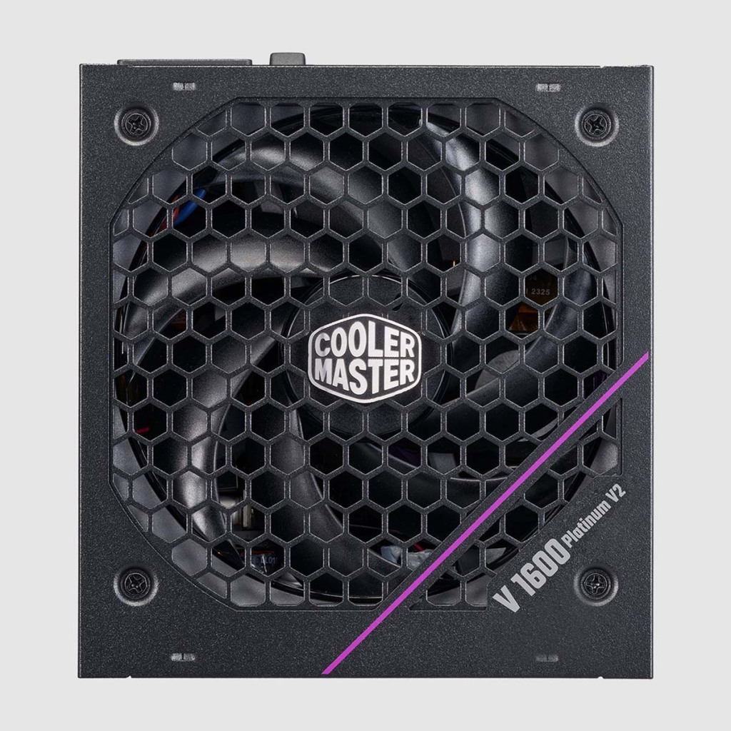Cooler Master V Platinium V2 : nouvelles alimentations de 1100 à 1600W 6 Cooler Master V Platinium V2 4