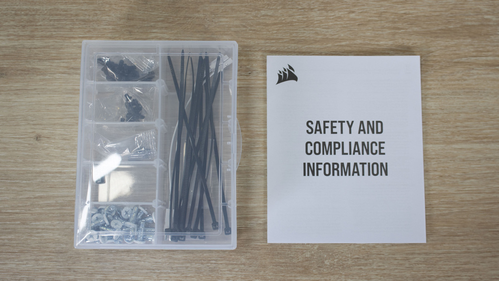 CORSAIR 2500X accessoires