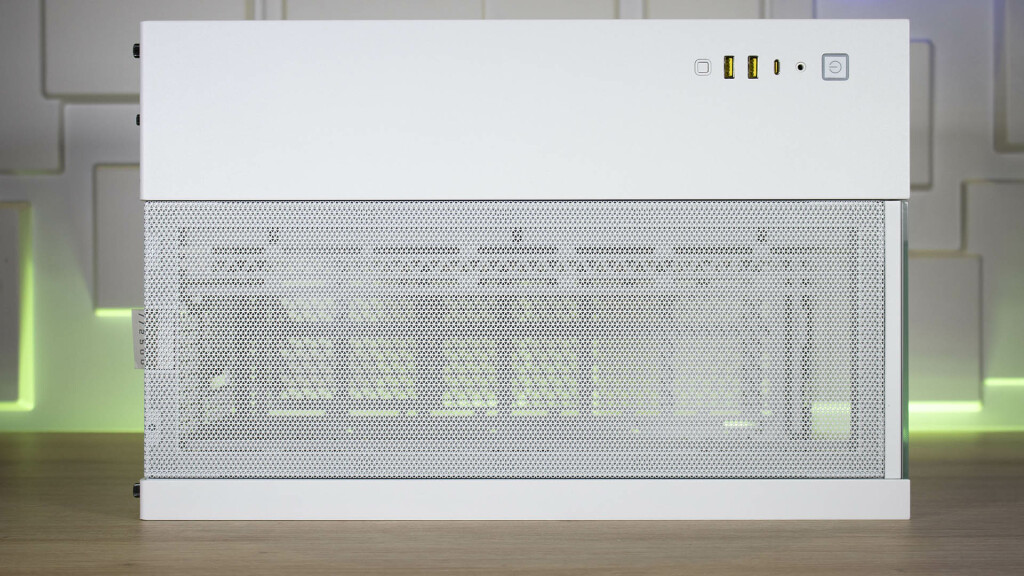 CORSAIR 2500X dessus 1