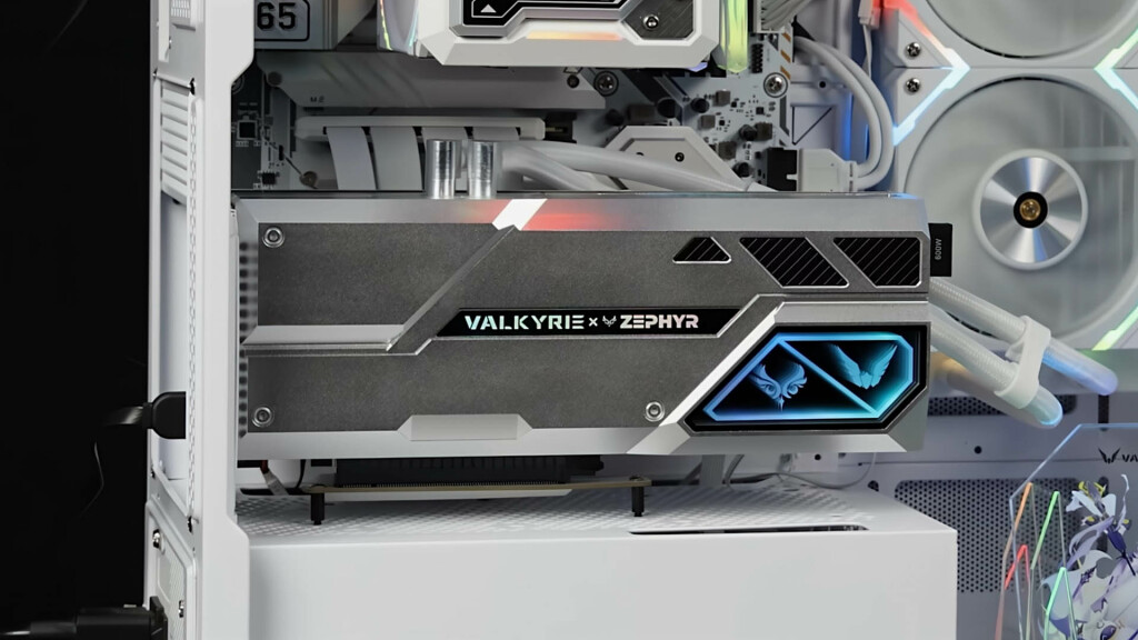 ZEPHIR GeForce RTX 4080 SUPER VALKYRIE 1