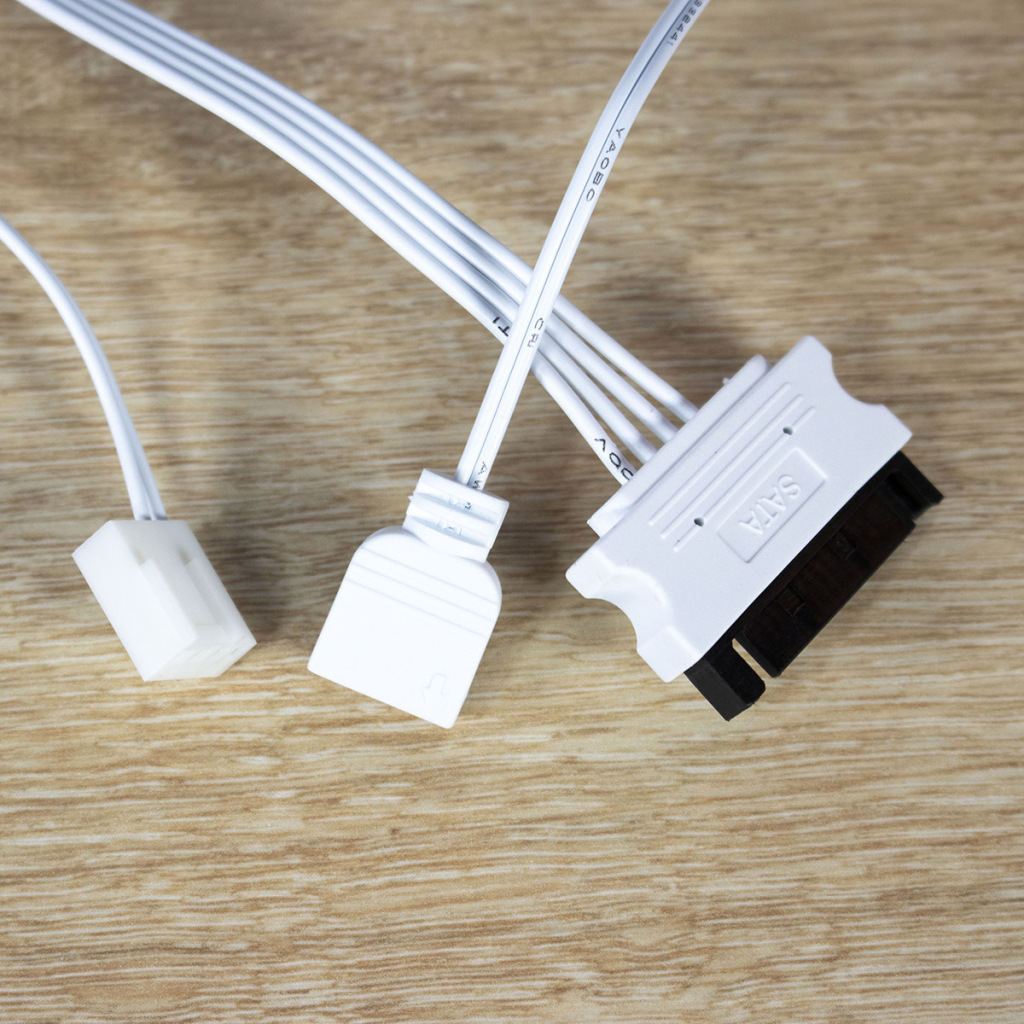 be quiet dark base 701 branchement HUB