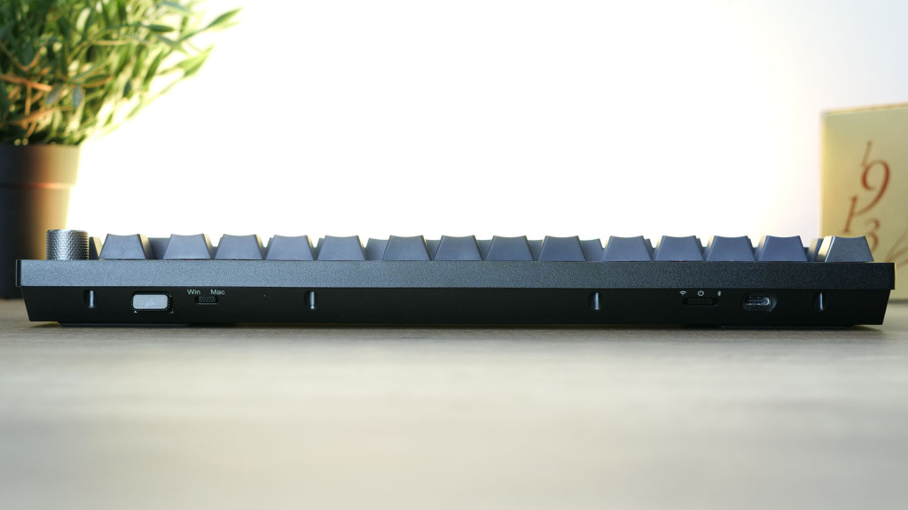 corsair k65 plus wireless arriere