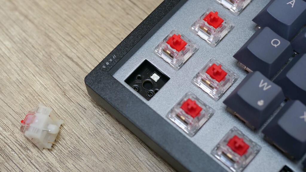 corsair mlx red k65 plus 03