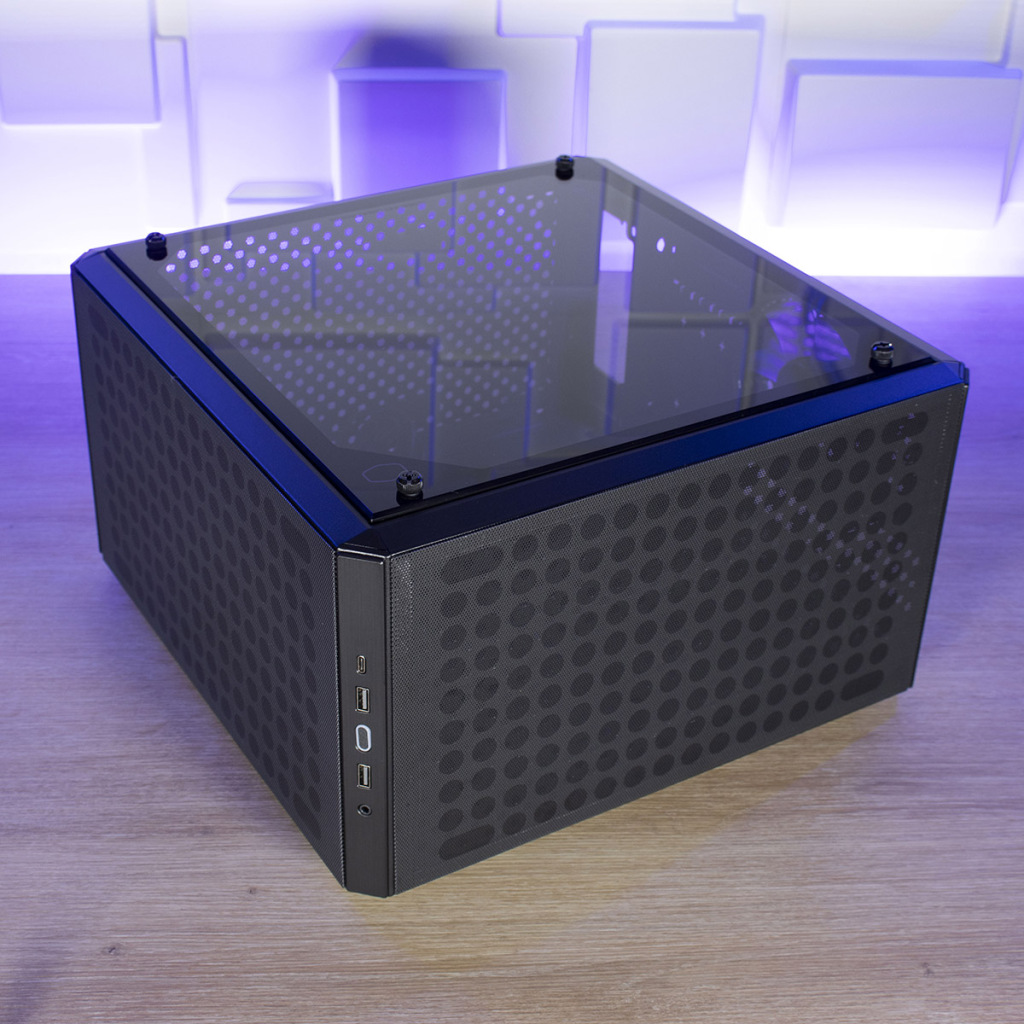 Cooler Master Q300L V2 à plat