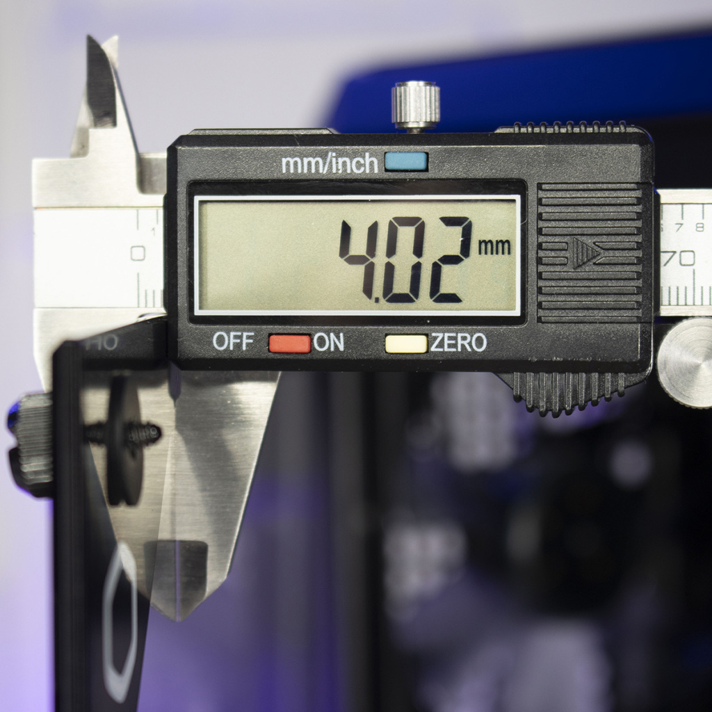 Cooler Master Q300L V2 épaisseur verre trempé