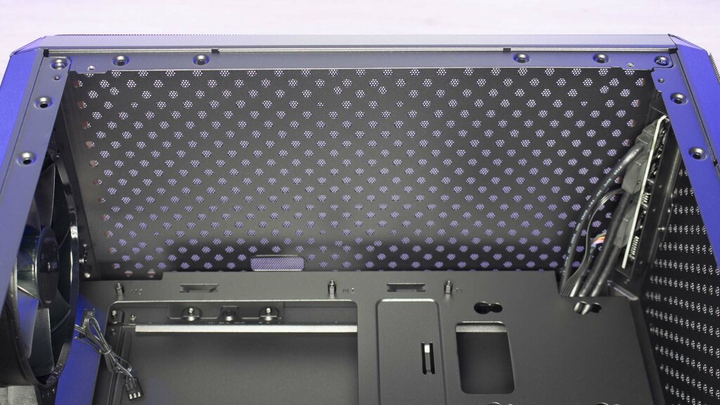 Cooler Master Q300L V2 haut