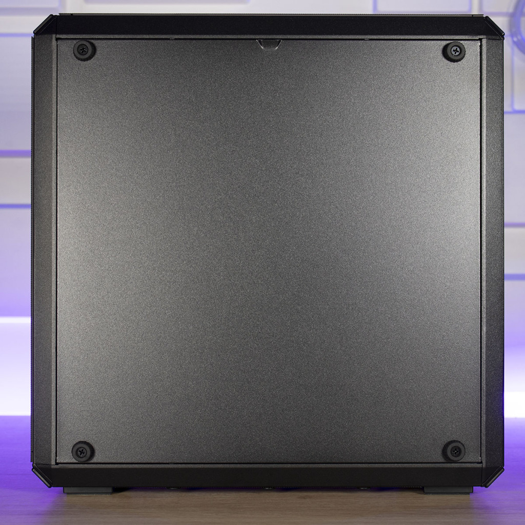 Cooler Master Q300L V2 paroi droite